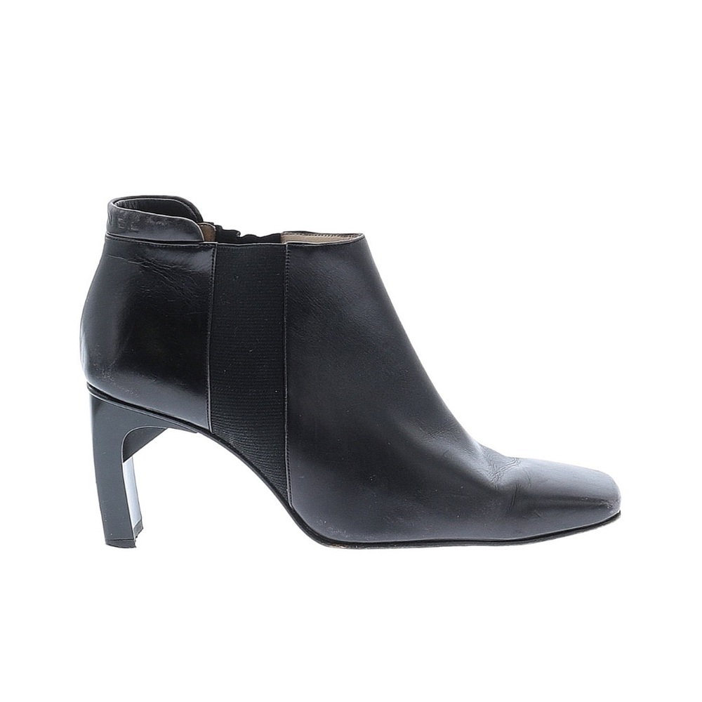 Chanel Elegant Black Women's Ankle Boots size 37